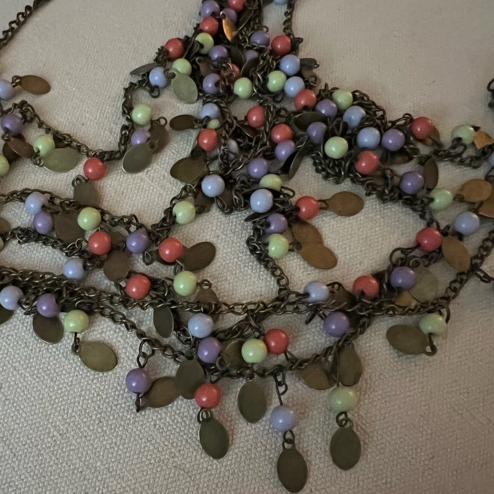 Colorful necklace - Picture 2 of 3